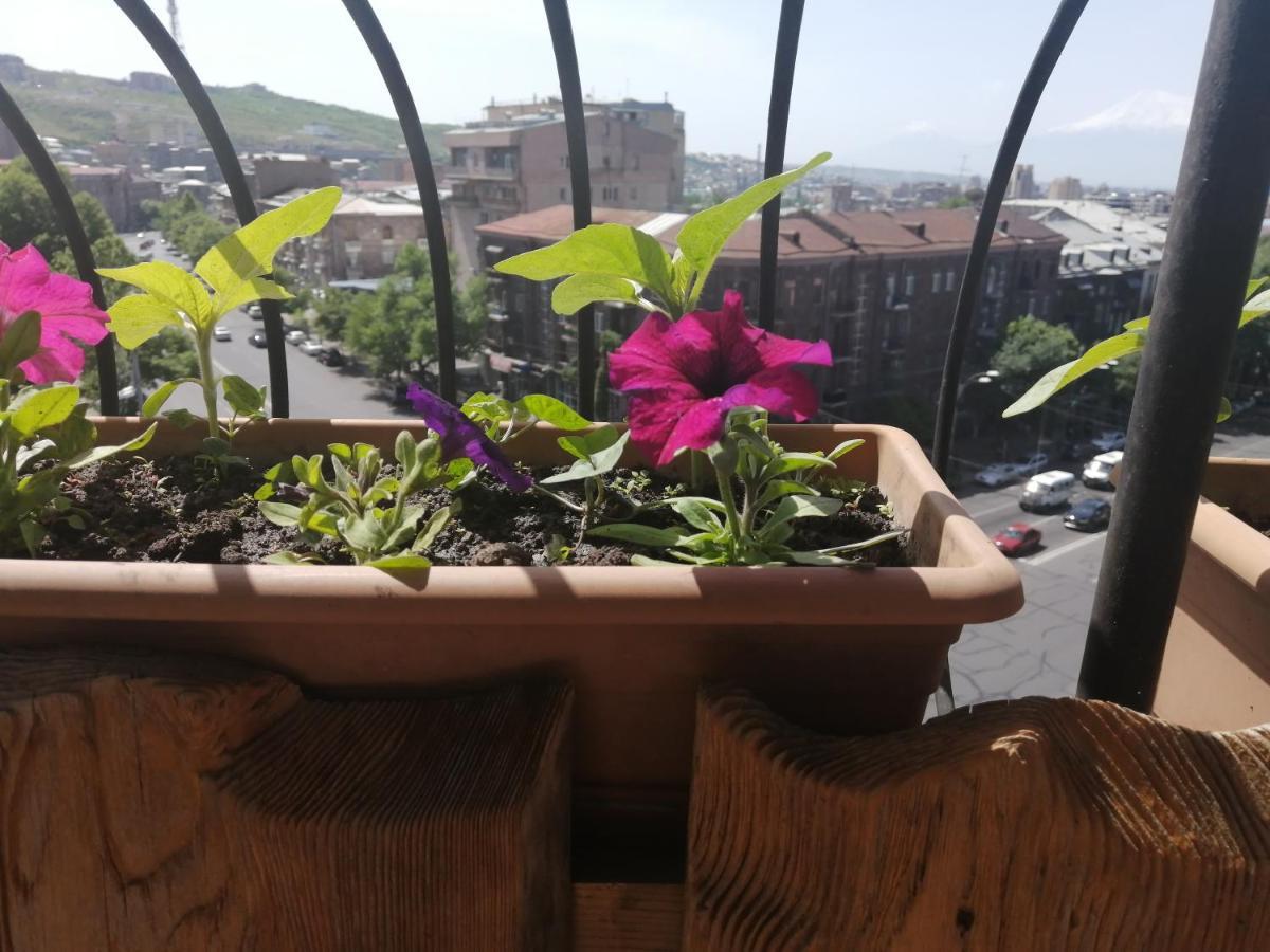Yerevan-Sky With Terrace Экстерьер фото